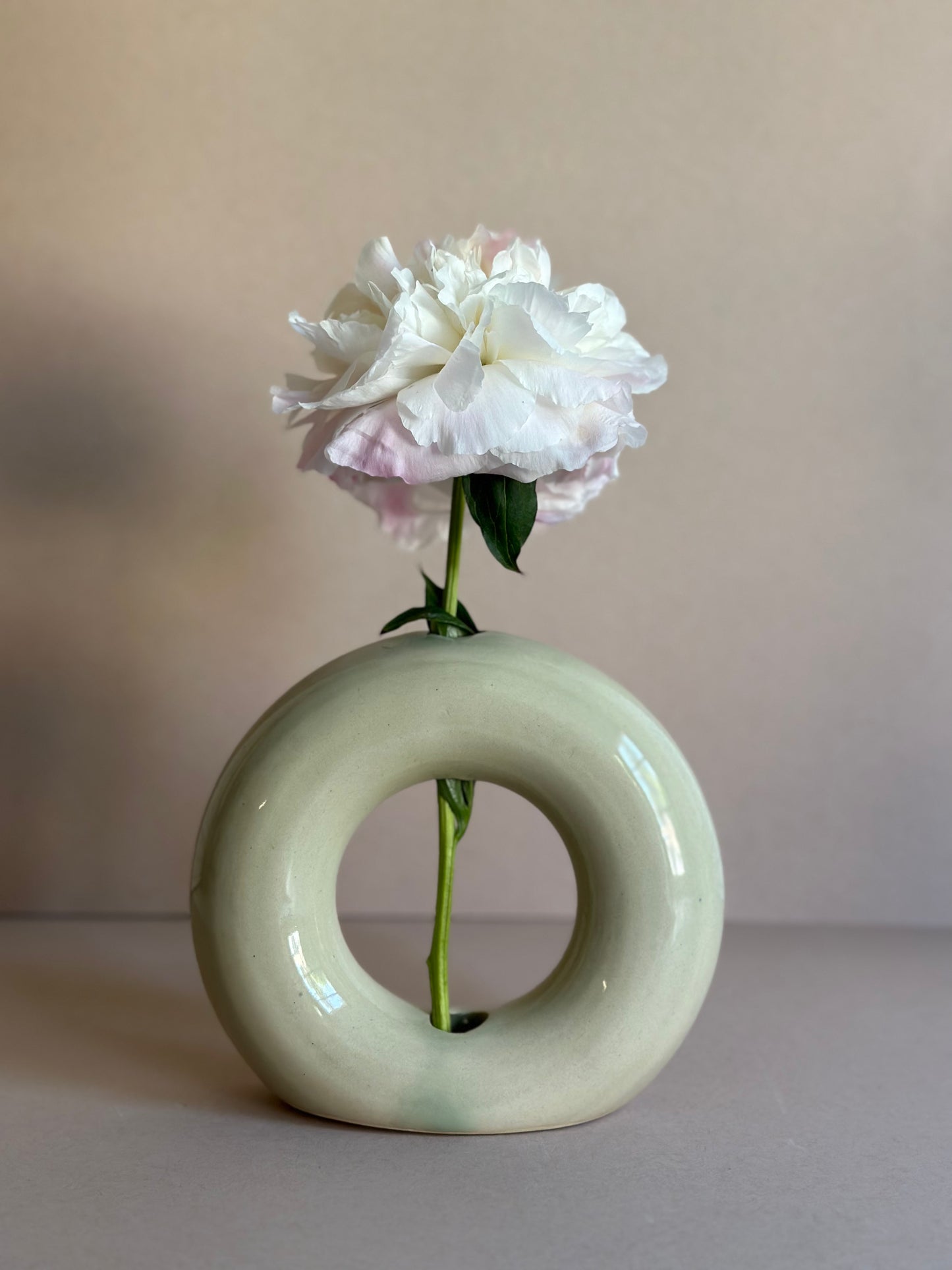 Classic Donut Vase